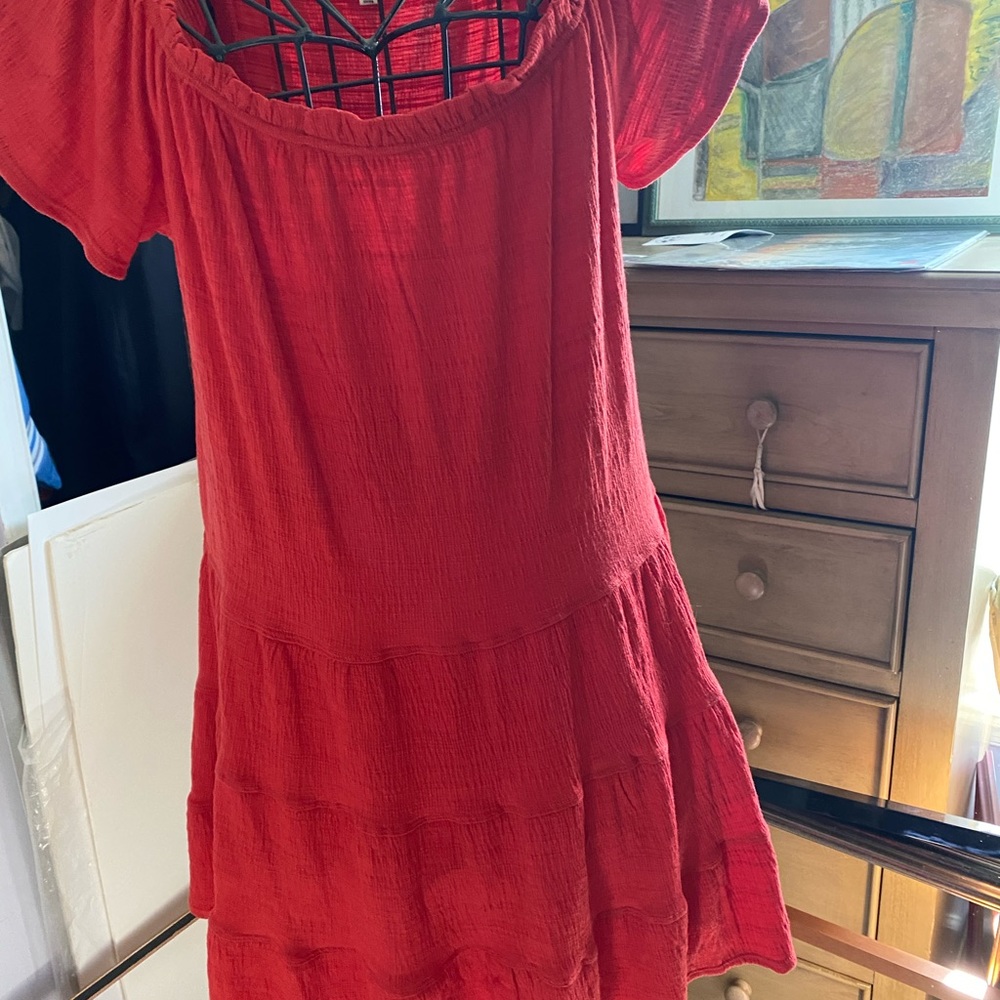 Cool, gauzy bright red dress L